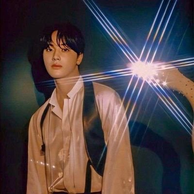 Tell me ruka◉ ࡇ ◉🦩
• Big Hit male fans and YX labels male fans |btxtis/aoenteam| luné🌠/army🌌**
bikin au iseng doangg📚
