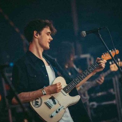 Sn4ck_p4ck's profile picture. 18 - lurking - he/him