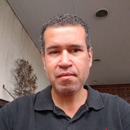 João 3:16 “Pois Deus amou tanto o mundo, que entregou o seu Filho único, para que todo o que nele crê não pereça, mas tenha vida eterna.” | Rt's por @Marcio_316