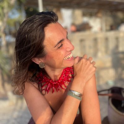 NoeliaR_DV's profile picture. Concejal de pueblo. Comprometida con la libertad y los valores tradicionales. Defensora de la Familia. “La verdad generalmente se ve, rara vez se escucha “