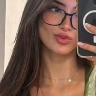 Yaren04134165's profile picture. Bunca yıl etrafta iyilik ararken öğrendim ki ben iyiliğin ta kendisiymişim meğer

🇹🇷BEN Kİ CUMHURİYET KADINIYIM🇹🇷