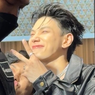 yuzuround's profile picture. 𝒫𝑒𝓇𝓈𝑜𝓃𝒶𝓁 𝒶𝒸𝒸𝑜𝓊𝓃𝓉 ♡ 𝑀𝒶𝒾𝓃: 𝒪𝓊𝑅𝑜𝒶𝒹/𝐵𝒦𝒫𝒫 ♡ 𝒰𝓁𝓉𝓈: 𝒟𝒶𝑜𝓊/𝒫𝒫 𝒦𝓇𝒾𝓉/𝒥𝑒𝒻𝒻/𝒫𝒽𝓊𝓌𝒾𝓃