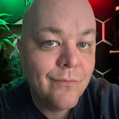 Former radio DJ, sports talk & PxP announcer. Now Voiceover Artist/Content Creator @TheAudioFoundry. Co-host/Producer @thefatjack Sports Hour. Amateur gambler.