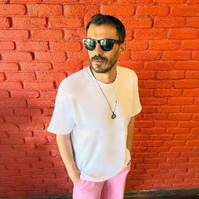 Producer, Dj, Composer, Sound Engineer & NFT Artist
https://t.co/9Yzdy0ZVFg