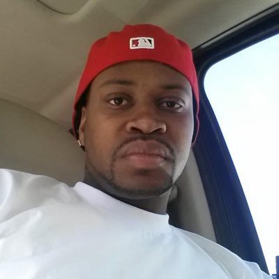 dogg2100's profile picture. 