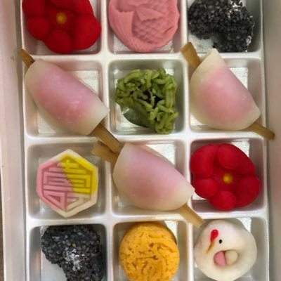 EJkLEPiXVs72066's profile picture. 歌舞伎初心者です🔰   初めての推し活です。中村莟玉さんを応援しています❣️