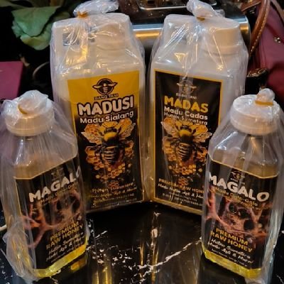 Mantan Karyawan Farmasi Asing, Petani Rumahan dan Distributor Madu Hutan Sumatera (MADUSI, MADAS dan MAGALO)
https://t.co/3fo1MF61qc