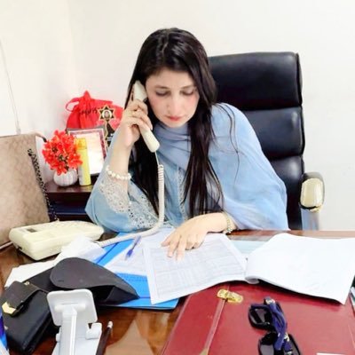 DSP (Sindh police) CCE 2021|Civil servant 🇵🇰51st CTP( 0ffice management|Silver medalist|Css Mentor.