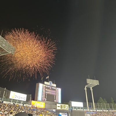 ryou412's profile picture. 
