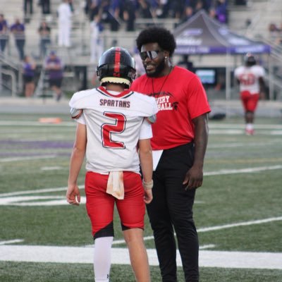 Pro Football Quarterback | Asst. HC @ Discovery High School