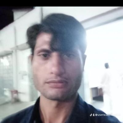 Zoh42237Ur's profile picture. 