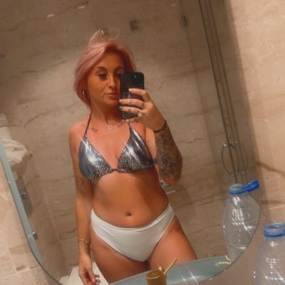 ‼️Adult content!! if you wanna see more you know what to do ⬇️⬇️. NO DMS 🚫