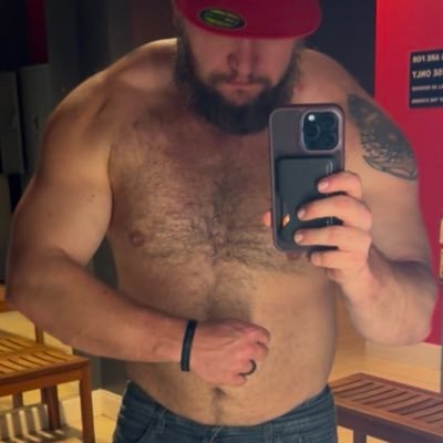 ⚓️Navy Vet, Nerd, Strength Sports OF: sailor_jerebear BSKY: jerebear-aspen JFF: Jerebear_rugger X: Jerebear_rugger IG: JeremyJerebear