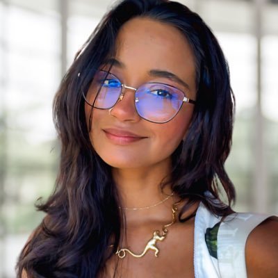 🇸🇻 Salvadoran. 🫀 Feminine. 🌞 Bitcoiner. 💜 Now on Nostr: #npub1jwjrsga23l5d3d8kcsjf4tv3an7cguyte4md8rng4yfrnj80gkwqjf8lew