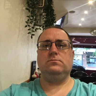 I have autism spectrum disorder (mild). Charlton fan. Not gay. Am London taxi driver 🚕