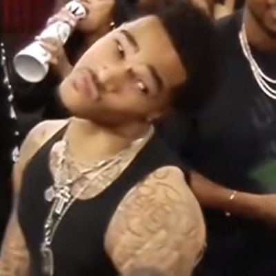 bssileborgne's profile picture. mettez du Future à mon mariage. Call the Coroner svp.