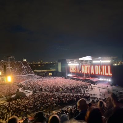 CharlyNews1's profile picture. I'm only here for the memes.