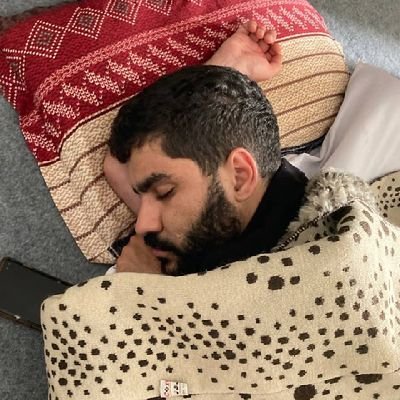 zoheirasna's profile picture. فلسفه سیاسی خوانده | در زندگی سوم