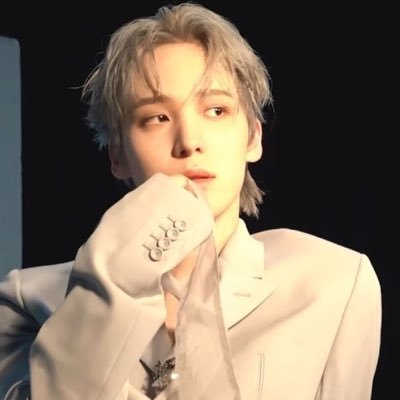 teach me all about your love language | entj-t | txt, ateez, loona, shinee