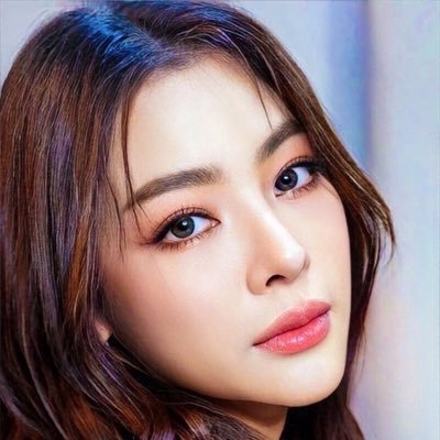 Fayefev1410's profile picture. 