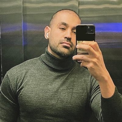 mehmed_iran's profile picture. سعی نمیکنم آدم موفقی باشم ولی سعی میکنم آدم ارزشمندی باشم