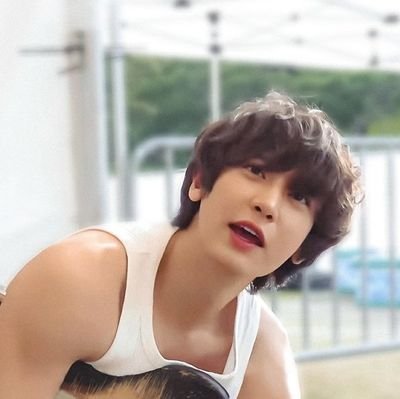 ☆.*゚•*¨*•.¸♡o。+ ☆.*゚•
I'm on your Side too chanyeol yeolmae's
black out & Upside Down
free chanyeol 🍒