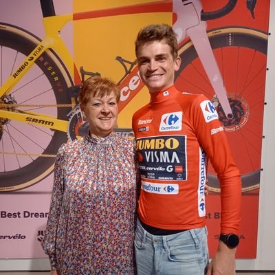 Fan van Team Visma/Lease a Bike 💛🖤🐝, Feyenoord ⚽ en Team Essent⛸️ploeg