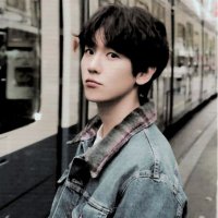 ALI。 (@cacosmeec) 's Twitter Profile