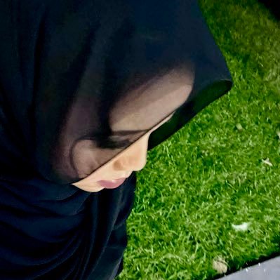 viazikarai_'s profile picture. be a nerd; do things 🫟