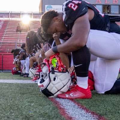 #10 l 5’10 l 205 l Albright College RB commit ‘29💯 ll Email ✉️dion10clemons@gmail.com ll #609-500-6323. 1st All Conference and County RB‼️👑