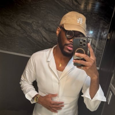 Content Creator | Southern Gentleman | Aquarius | Beyhive | Snack Enthusiast