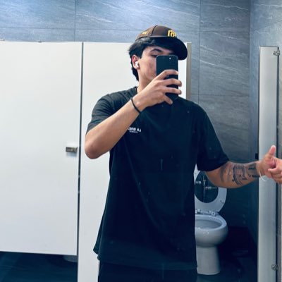 asdp1739's profile picture. 