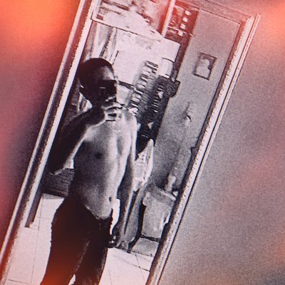 akbarrafzy's profile picture. 27

still human.