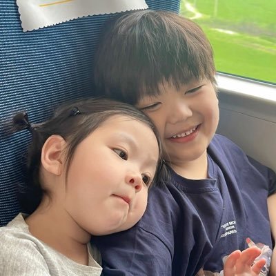 Chubbycheeks23_'s profile picture. 