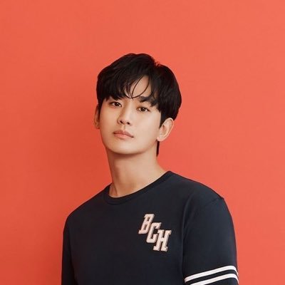 MichFrancoise's profile picture. Cat Lover, Coffee addict, friendly person and loves hiking and traveling