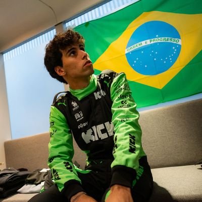 multifandom — Todo dia sofrendo por musical, rpg, f1 ou a falta dos favs aparecendo na internet
.
'Almost as if art isn't optional for humans.'
.
{ela//she}