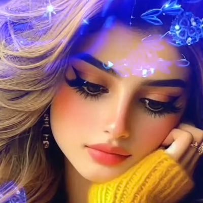 الأنثى . . بدلعها حياة وبأنوثتها لذة وبصوتها سعادة وبنظراتها جمال أخبروني ما الذي بها لايعشق ♥️