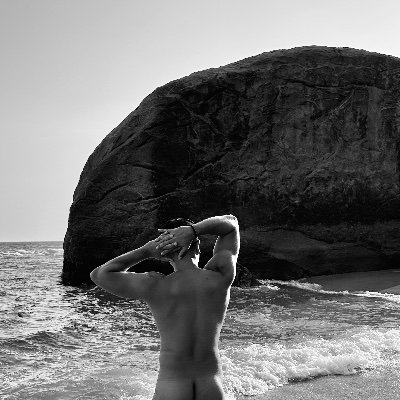 ☀️ Amante da natureza e da liberdade
🔞 Ensaios Masculinos
🌊 Rio de Janeiro
📨 Parcerias DM