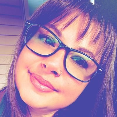 AnnaSasin696's profile picture. 