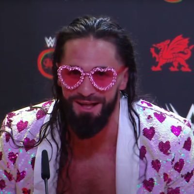 pauldavid_40's profile picture. ⚡ Game on  
⚽ Ball rolling  
🎬 Movie playing  
🔥 Passion burning  
🌍 Life vibing