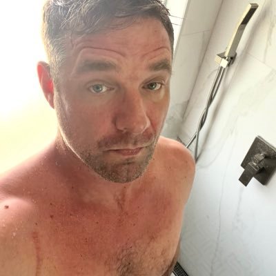 I play with Females, Couples, and Creators. No OF, but I am verified and do content for other creators. I travel but based in Boca-SDC:CreampieDelight
