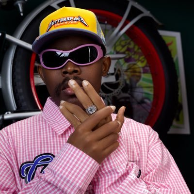 santrino88's profile picture. thou shall increase my greatness and comfort me on every other side. 💪🏿🙏🏿 || #cozyfam🐑 #largestloaf 🇳🇬