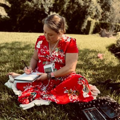 katfleeny's profile picture. Wife, Mother of two, SAHM, Homeschooler, Artist, Photographer, Child of God, Catholic