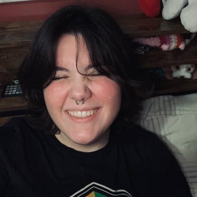 garfefe's profile picture. 🦋22