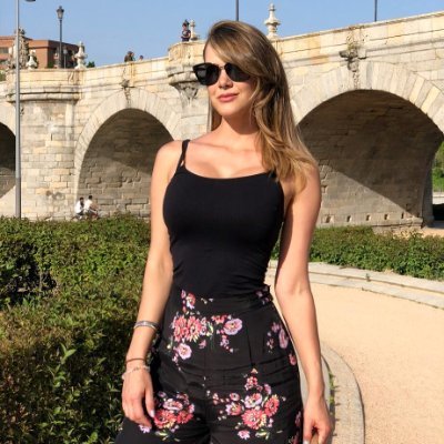 I was born in Taiwan, Asia, and enjoy traveling, golf, swimming, working out, shopping, running, reading, movies, and more. Seeking a sincere person.