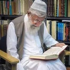 Kashani1356's profile picture. طلبه