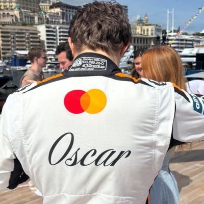 just a girl who loves F1 way too much, sharing random thoughts, silly comparisons & paddock drama.
all the while, chasing my dream of becoming a reporter! 🏎✨️
