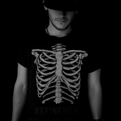 Engineer of persistent AI state systems | HoloSim Contact: deathburgerz013@gmail.com