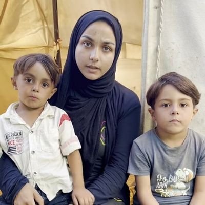 Zahran from Palestine Gaza, please support I and my three children and donate.