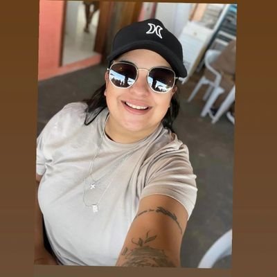 Lariimendess__'s profile picture. 